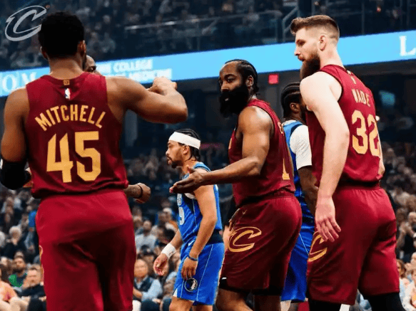 kaiyun-骑士主场崩盘33分大胜后竟被摆烂独行侠打爆，哈登6失误梦游全场